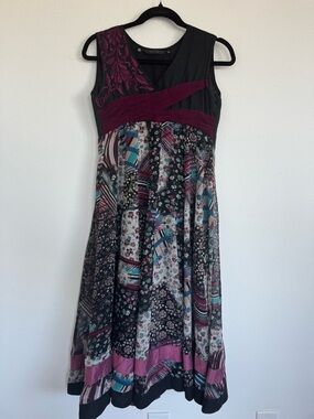 70s inspired Floral Print Midi Dress
